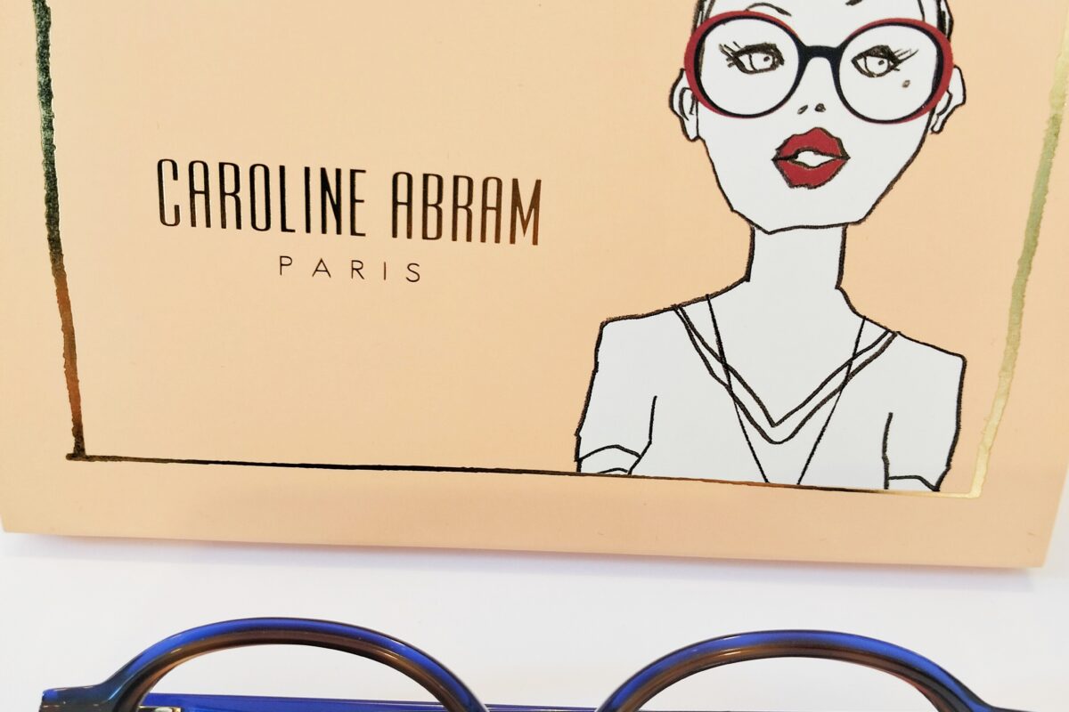 CAROLINE ABRAM 30+18