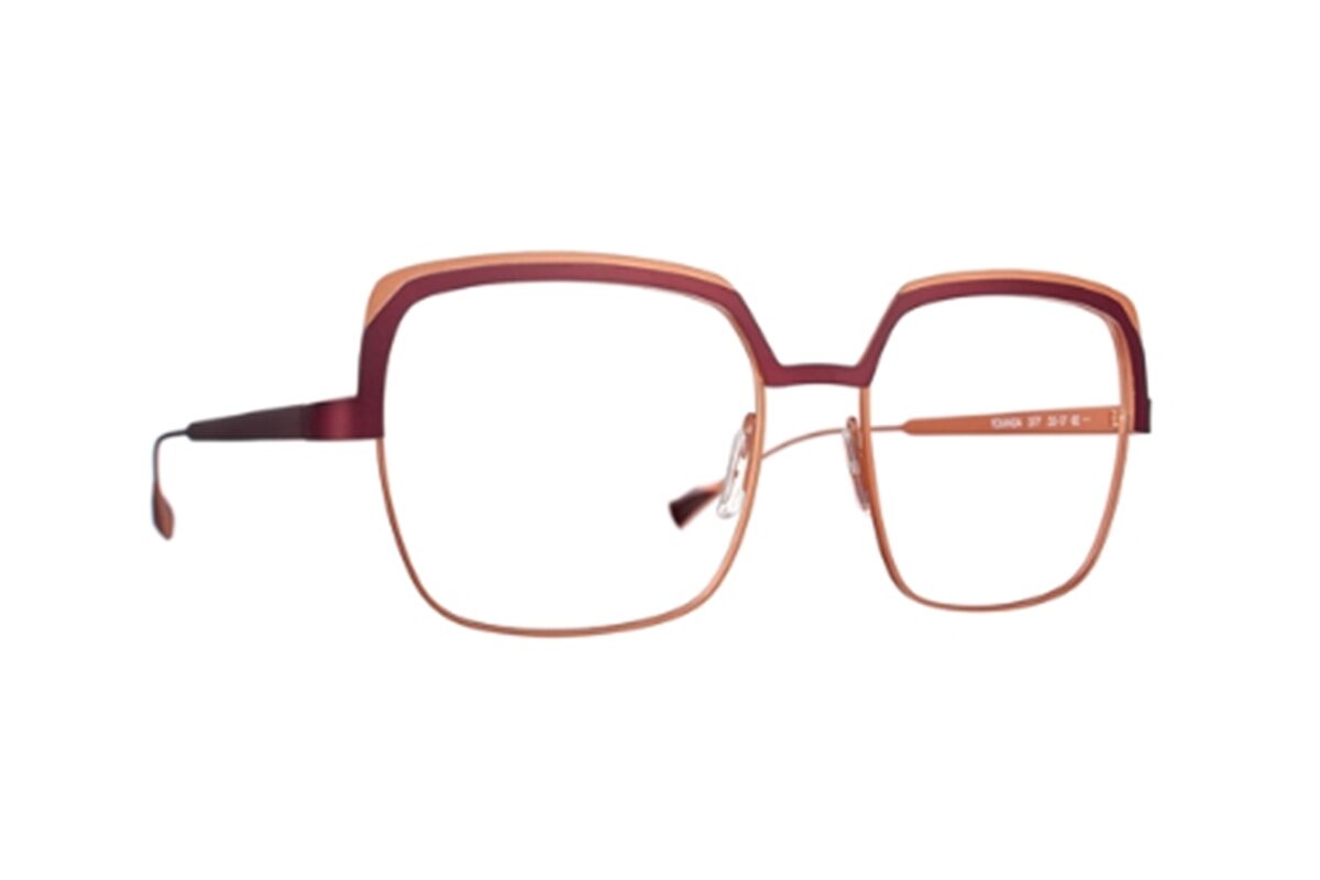 CAROLINE ABRAM X-ESSIVE