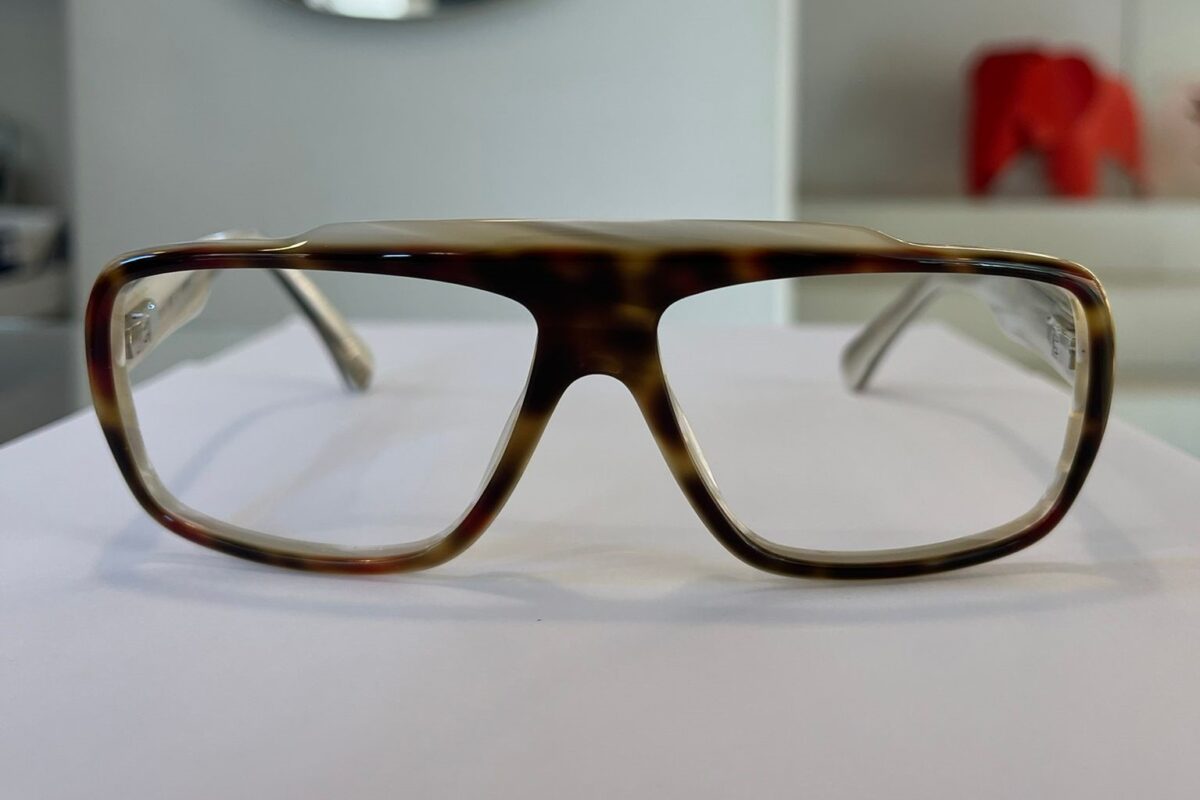 JEREMY TARIAN NEWSSTAND