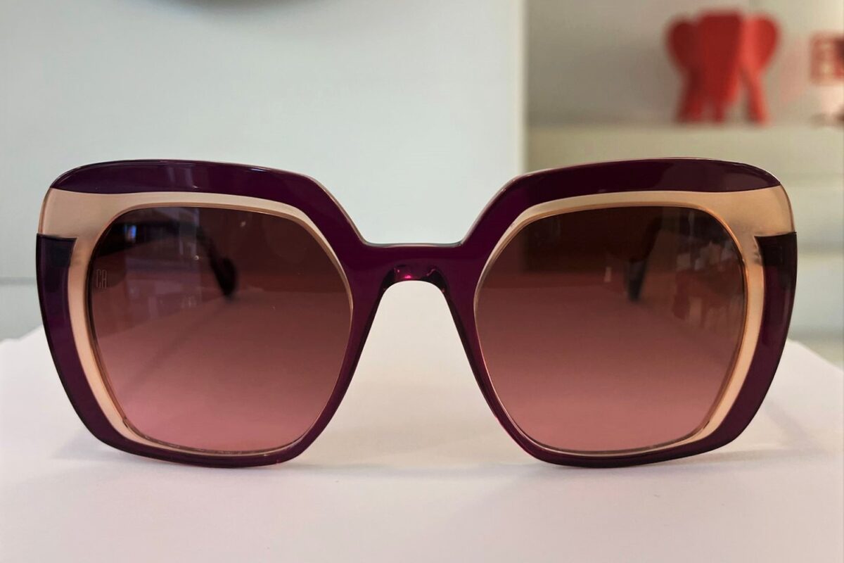 CAROLINE ABRAM OLINKA